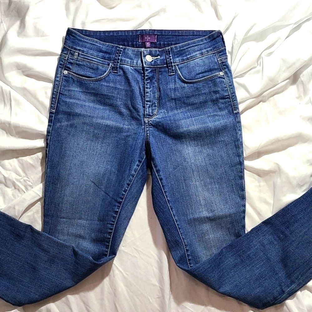6pettitj jeans. Y×j n×d